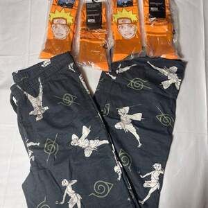 Ripple Junction Naruto Shippuden Men's Lounge Pants AND Socks Bundle